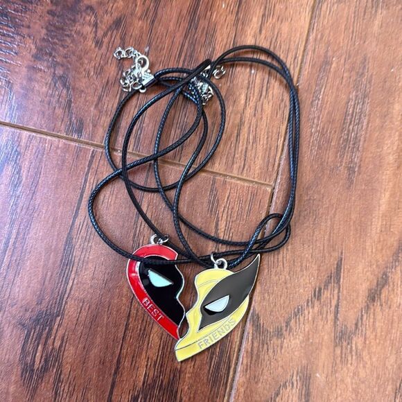 NWT Deadpool & Wolverine Necklace Matching Best Friends Half Heart Shaped - Picture 2 of 3